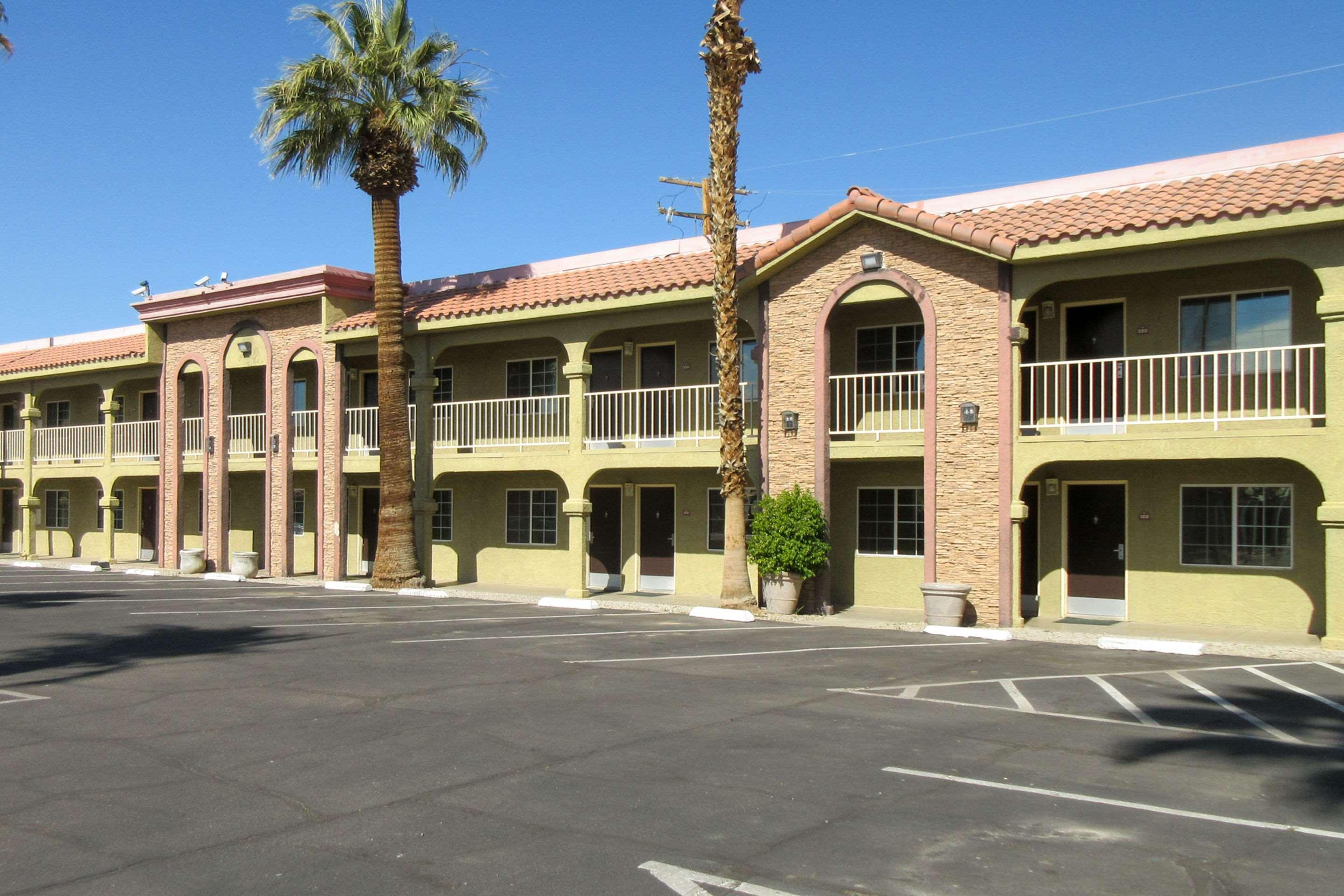 Econo Lodge Blythe Exterior foto